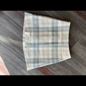 Aritzia Wilfred skirt - barley worn